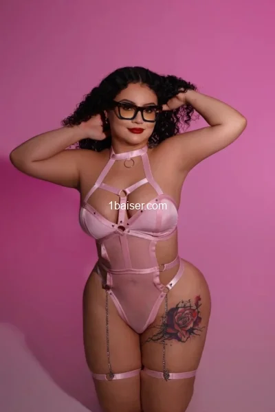 Escort in Châtellerault : Massiel, Female (2/3)