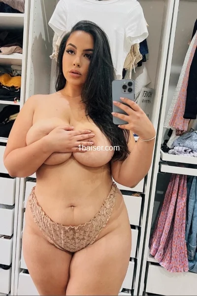 Yoseline — Escort Bondy