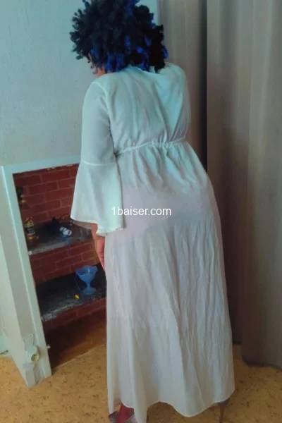 Escort à Clermont Ferrand : Cynthiabel, Femme (2/3)