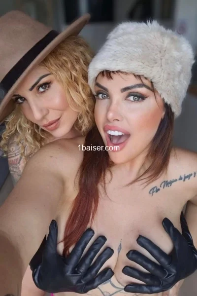 Café a trois — Escort Caen