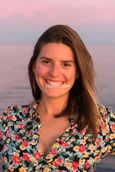 Estelle-Dugo — Escort Seine et Marne (1)