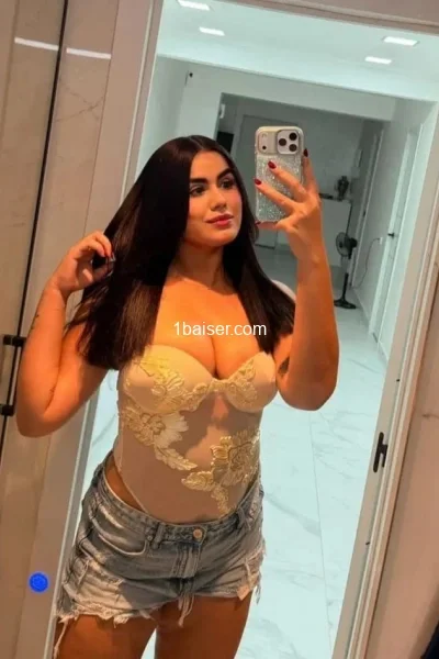 Escort à Orange : Liz69, Femme (2/3)