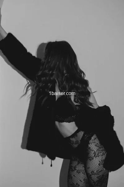 Lunna noir — Escort Toulouse