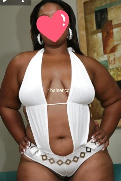 Escort à Talence : Angy, Femme (2/3)