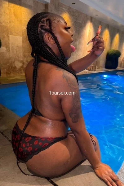 Escort in Chartres : Juteuuuse Kayla, Female (2/3)