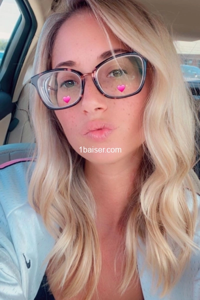 lola — Escort Bordeaux (1)