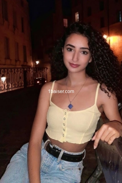 Oliviagireau — Escort Cotes d'Armor (1)