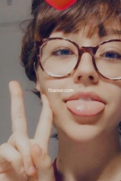 Laura — Escort in Toulouse, Female (1/6)
