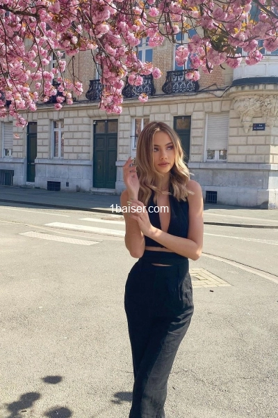 Cloe — Escort Paris (1)