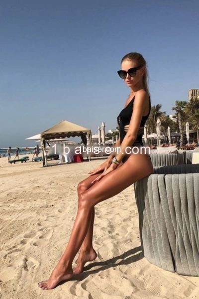 Mia-Luxe-Model — Escort Cote d'Azur (1)