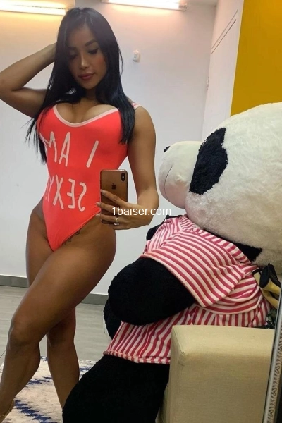 Monica-Duverge — Escort Rennes (1)
