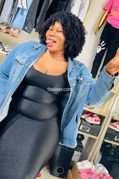Riri-roro — Escort Levallois Perret (1)