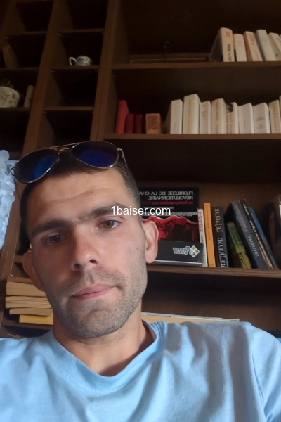 Mickael — Escort Caen (1)