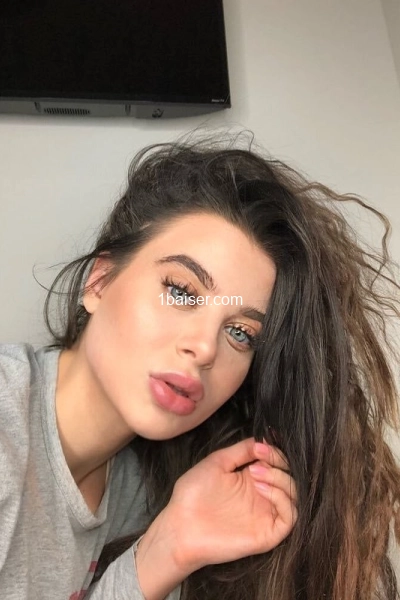 Laura2300 — Escort Nice (1)