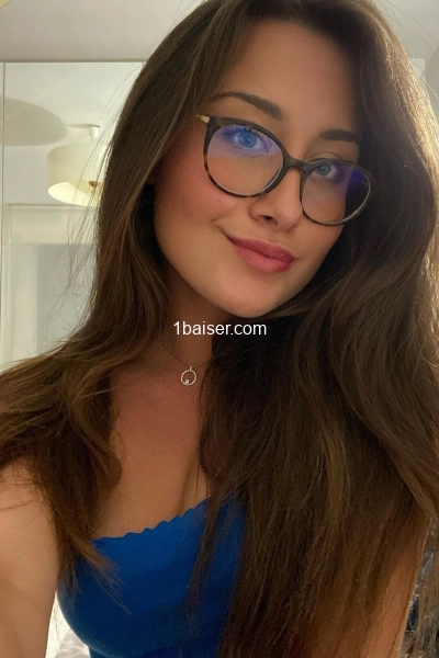 Corinelevalois — Escort Correze (1)