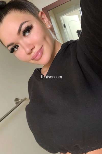 Pamela-Virginie — Escort Chelles (1)