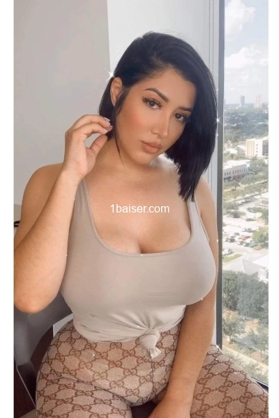 Yasmine (1)