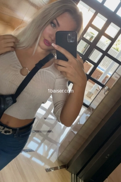 Liana-Lopez — Escort Hyères (1)