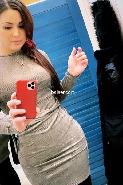 Yelitza — Escort Paris (1)
