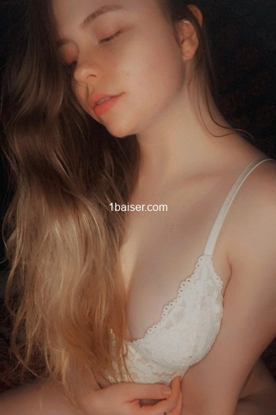 Clara — Escort Cannes (1)