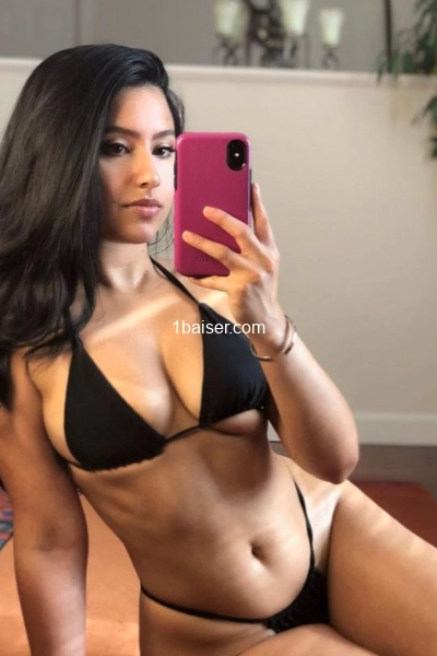 Annonceuse — Escort Bordeaux (1)