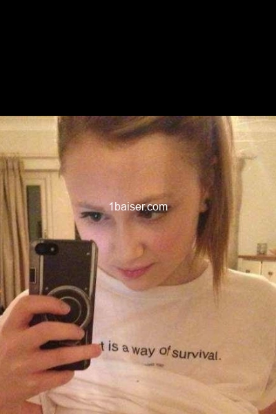 Sinaelle — Escort Paris (1)
