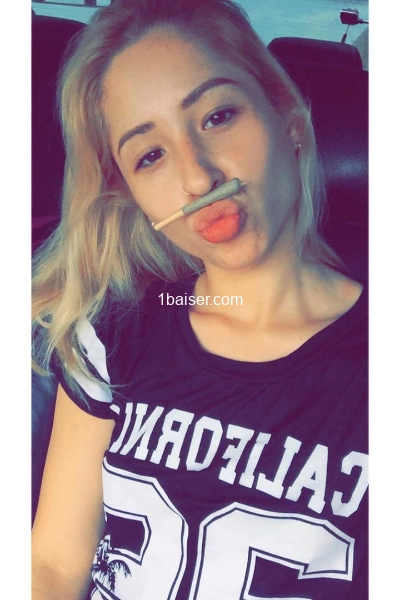 Sabrina — Escort Nimes (1)