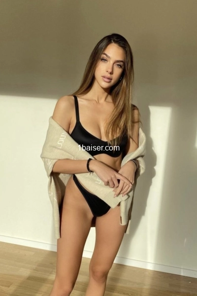 Veronne — Escort Paris (1)