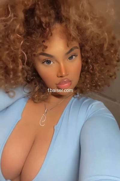 Shaina-Mendezz — Escort Paris (1)