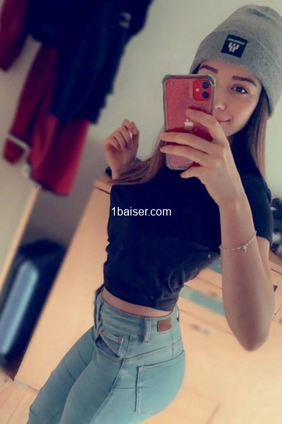 Yannelle — Escort Fort de France (1)