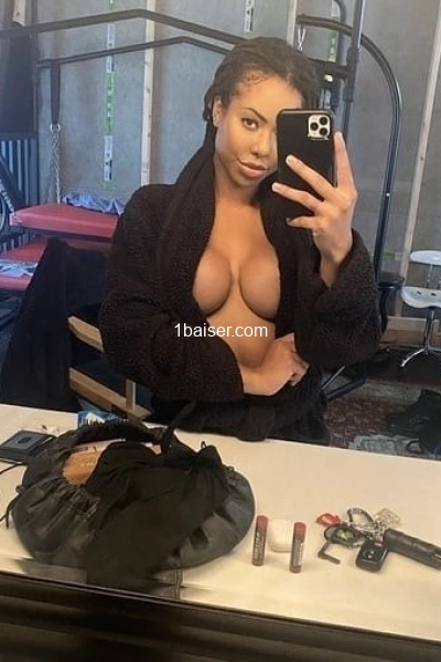 Veronique — Escort Marseille (1)