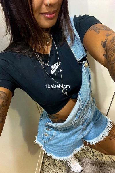 Disponible pour les rencontres — Escort Paris (1)
