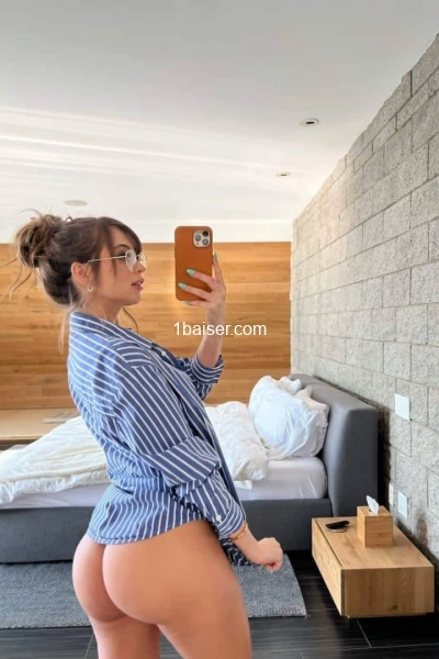 Camille — Escort Aubervilliers (1)