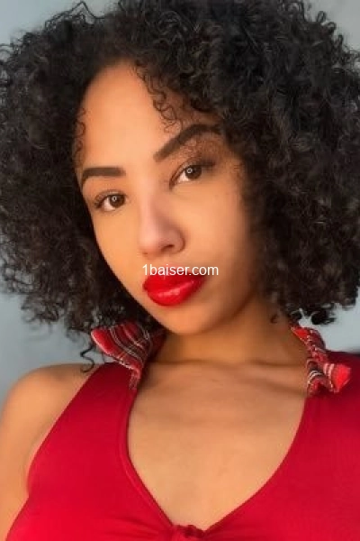 Jeune NYMPHO dispo — Escort Morbihan (1)