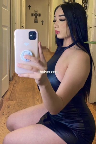 Nicole — Escort La Roche sur Yon (1)