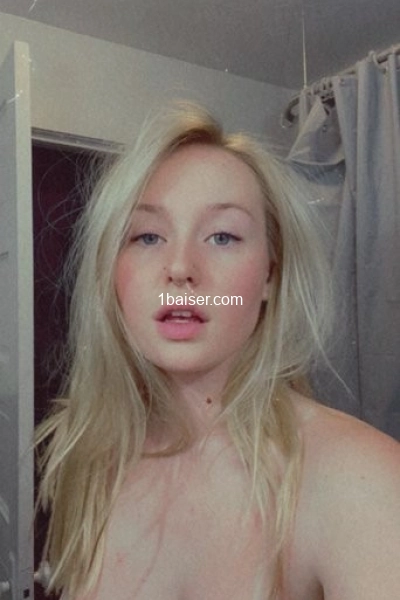Aelina cavane — Escort Lyon (1)