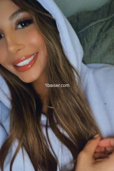 Cherche à s’amuser  — Escort Avignon (1)