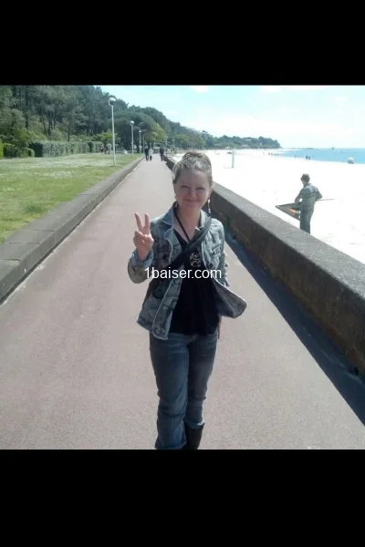 Escort in Gironde : Rencontre hot, Female (2/2)