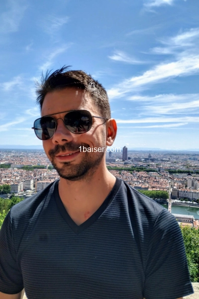 Vincent — Escort Lyon (1)