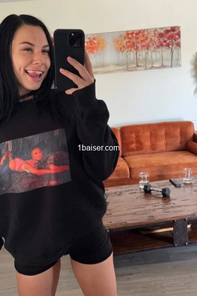 Femme italienne  — Escort Marseille (1)
