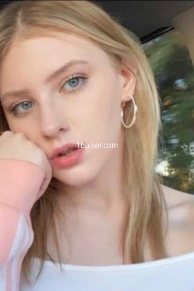 caroline — Escort Paris (1)