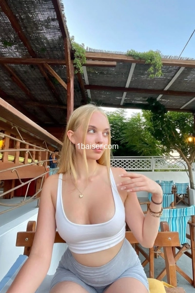 Emma — Escort Cotes d'Armor (1)