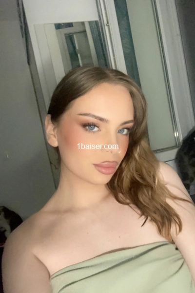 Rose Escort Trans Nîmes Française 