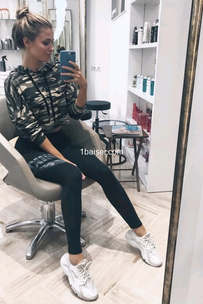 Jenniferlacharpelle