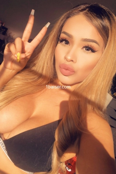Lary — Escort Rennes (1)