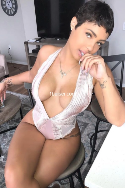 Yvette 
