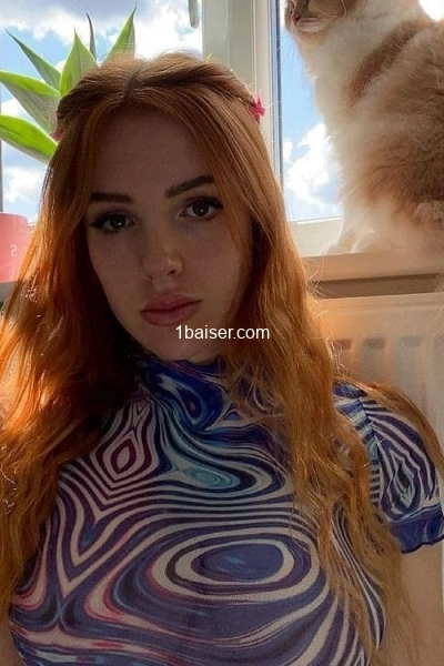 Kellya — Escort Brest (1)