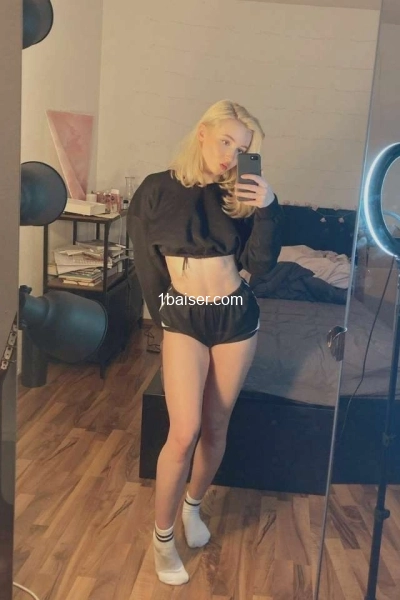 Poulette — Escort Dijon (1)