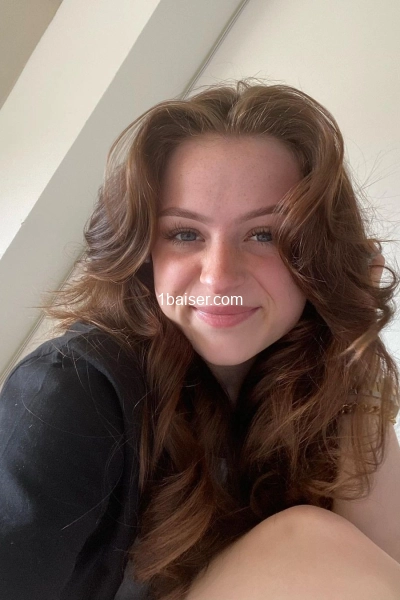 Camelia  — Escort Besançon (1)