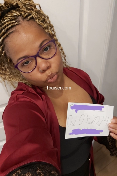 FEMME JOLIE MULATRE